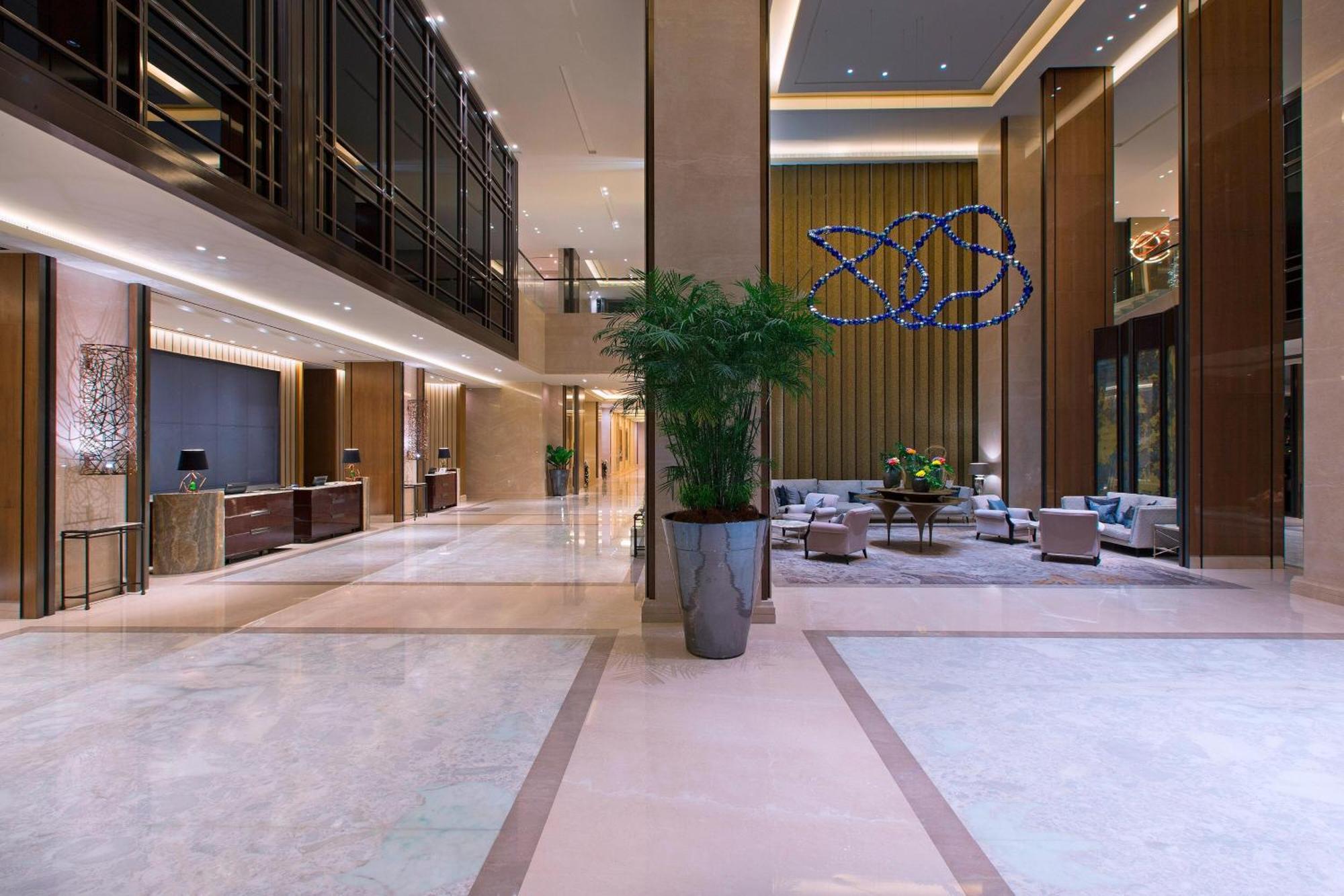 Sheraton Grand Jakarta Gandaria City Hotel Buitenkant foto